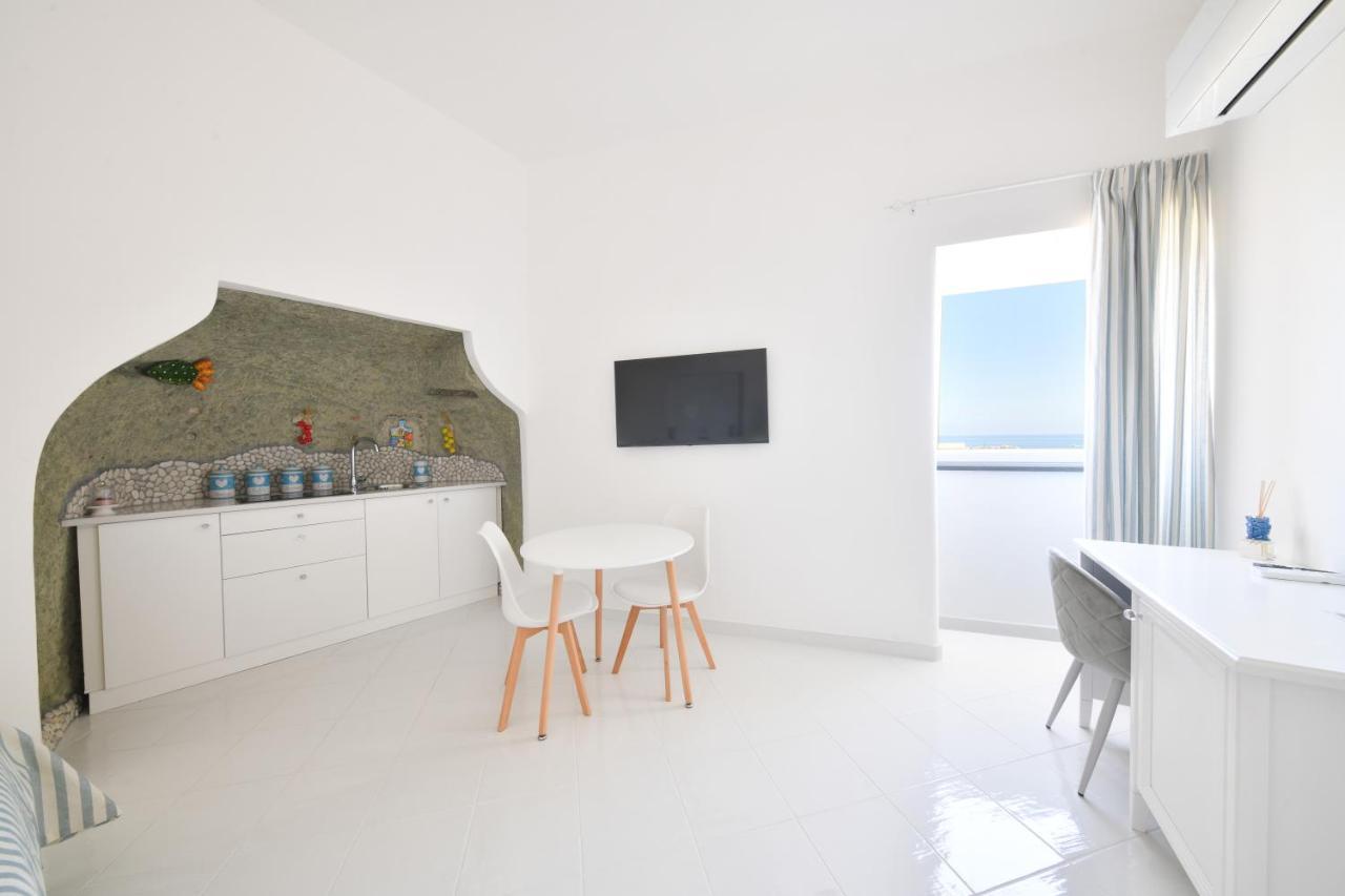 King Suite - Luxury Rooms Forio di Ischia Eksteriør billede